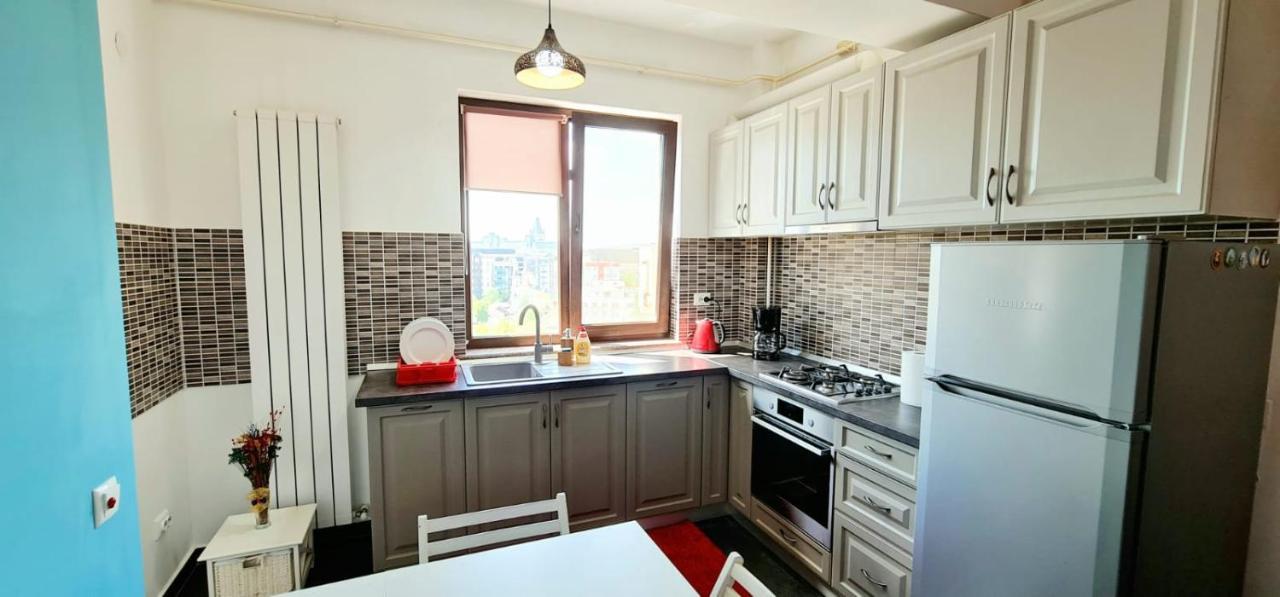 Palas View Apartments Near Palas Mall Iasi Ngoại thất bức ảnh